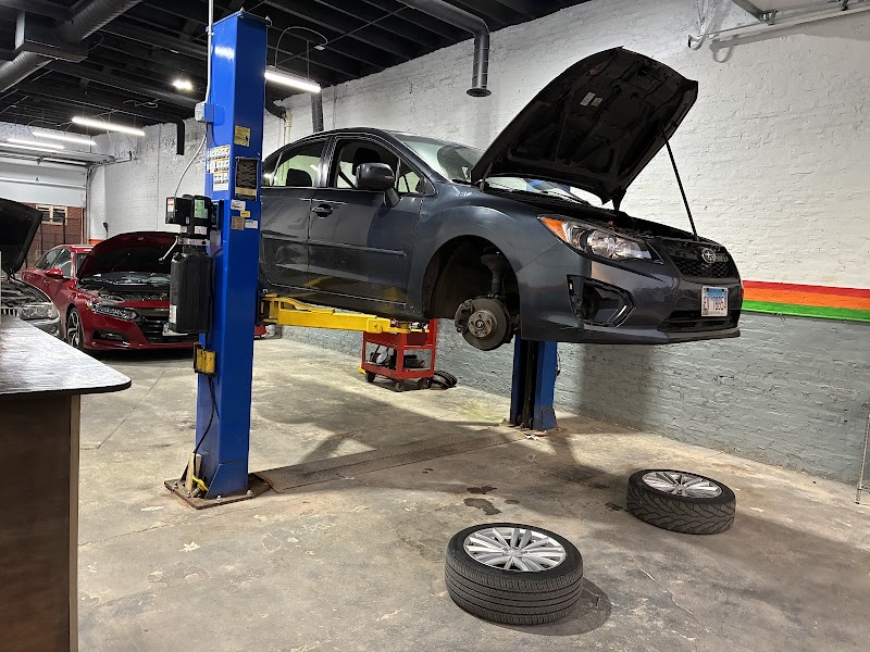 West Town Auto Repair in Chicago